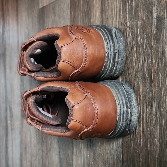 8.5 Safety Toe  Work n Sport leather shoes - Picture 2 of 5